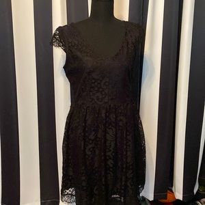 Black lace dress